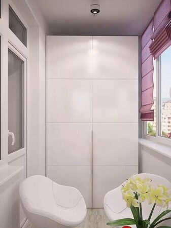 shkafy_na_balkon_na_zakaz_3.webp